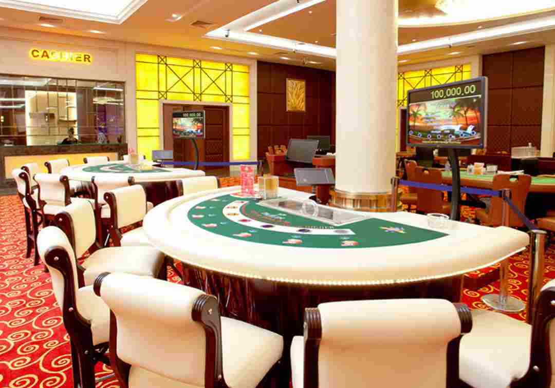 Điều cần biết về Fortuna Hotel and Casino