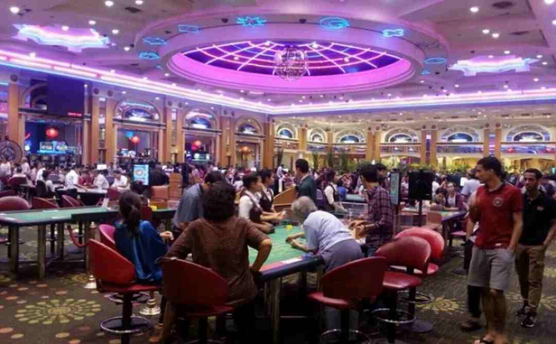 Star Vegas International Casino luôn đặt khách hàng lên hàng 